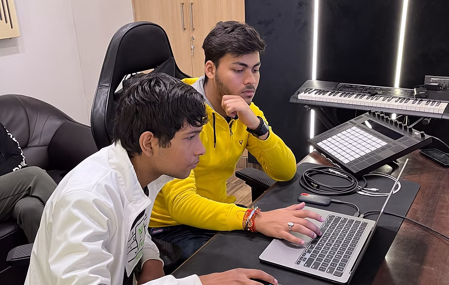 Basslila Course